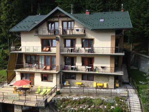 Apartament Dwupoziomowy W Willi Carmen