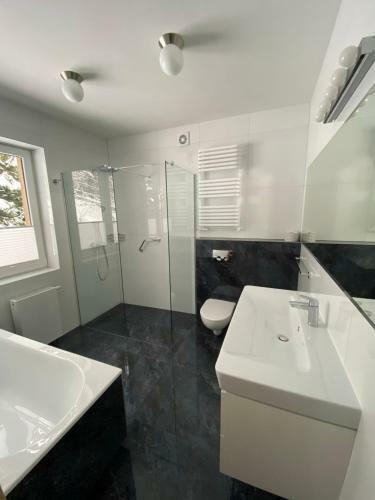 Apartament Dwupoziomowy W Willi Carmen