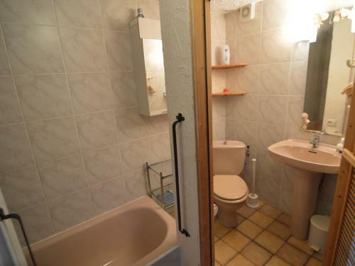Cosy Apartment In Heerlen With Terrace