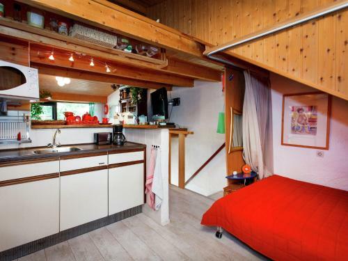 Cosy Apartment In Heerlen With Terrace