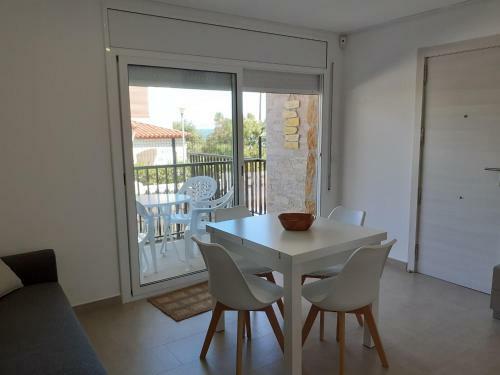 Apartamentos Dins Mar Apto. 1