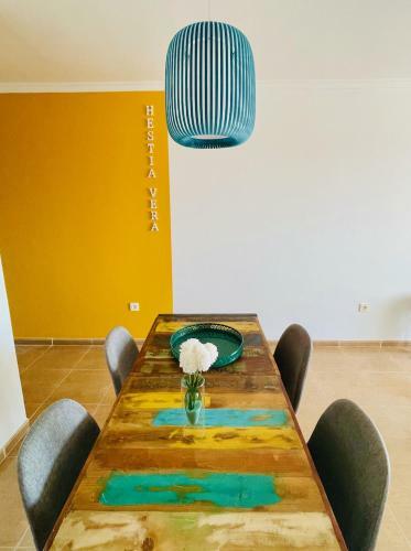 Apartamento Hest�a Vera Salinas