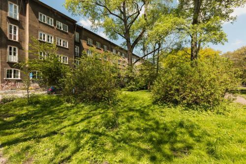 Garden Apartment