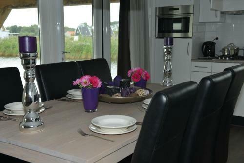 Waterresort Bodelaeke Giethoorn