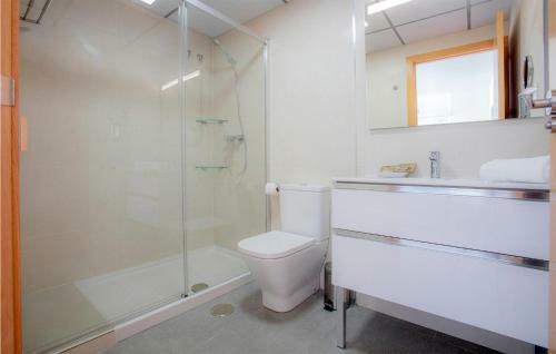 Nice Apartment In Mazarr�n With Wifi And 2 Bedrooms