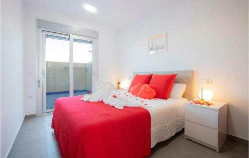 Nice Apartment In Mazarr�n With Wifi And 2 Bedrooms