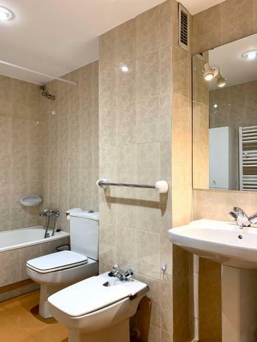 Apartamento Centrico Con Parking- Rialp