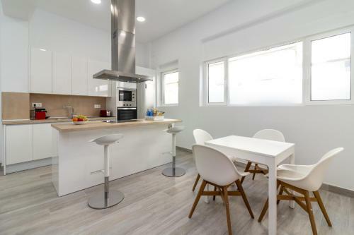 Moderno Apartamento En Santa Cruz