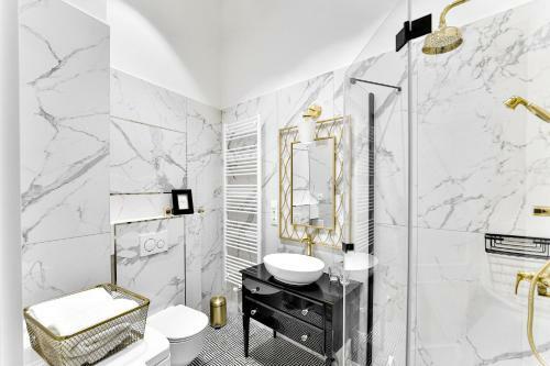 Apartament Golden Place