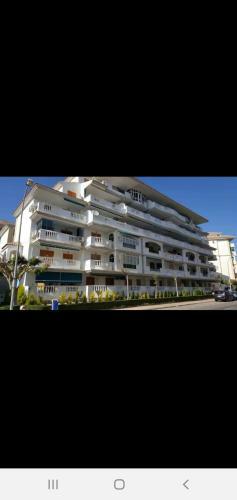 Lux Apartamento