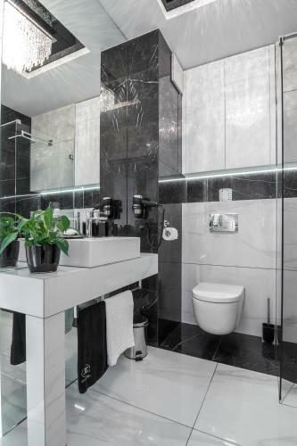Crystal Luxury Apartments Rakowicka 22h