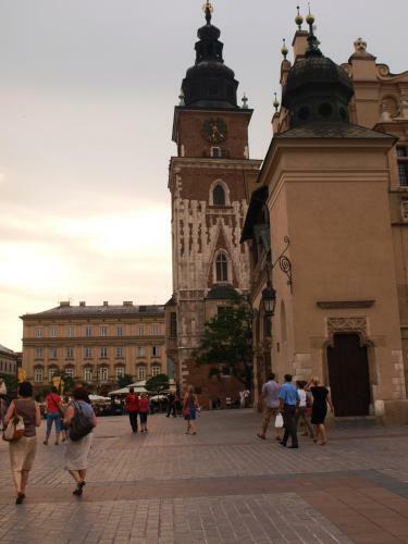 Royals Flower Apartments III