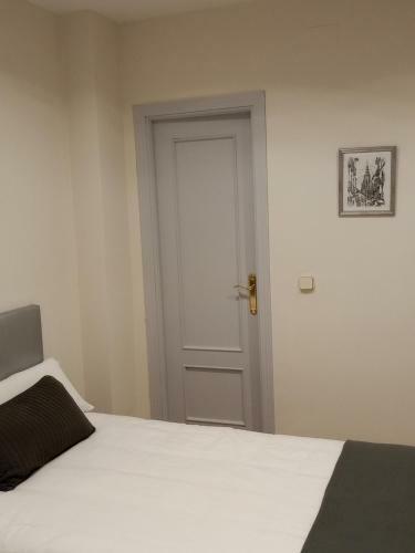 Hostal Toledorooms Palacios