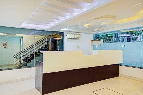 Hotel Collection O 83511 Skyry Residency