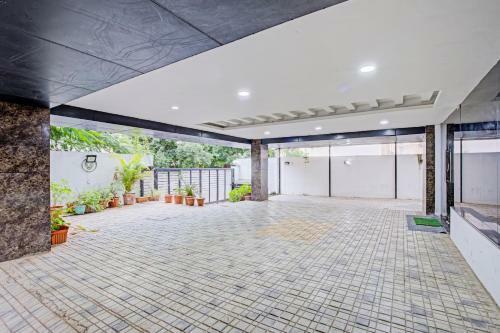 Hotel Collection O 83511 Skyry Residency