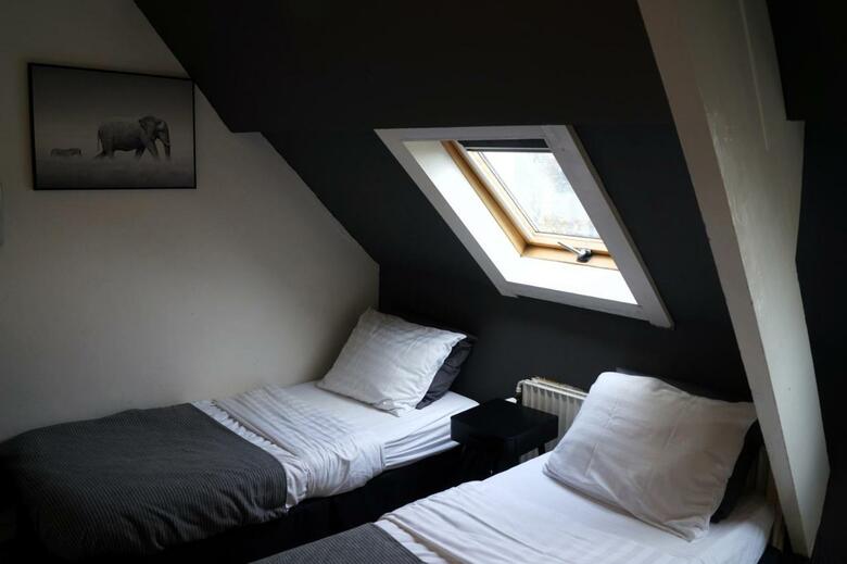 Albergue Herberg, Het Wapen Van Tilburg