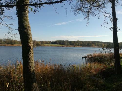 Lodge Domek Letniskowy Nad Jeziorem