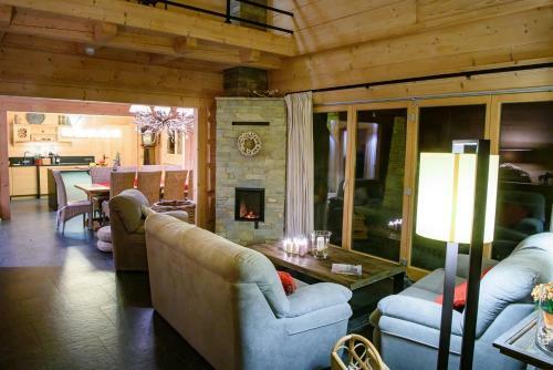 Villa ?abowska Chata - Basen, Sauna, Grota Solna
