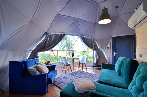 Slowly Glamping Osada Nad Wod?