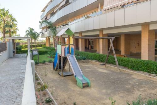 Hill Apartment (6 Pax) Con Piscina Y Padel