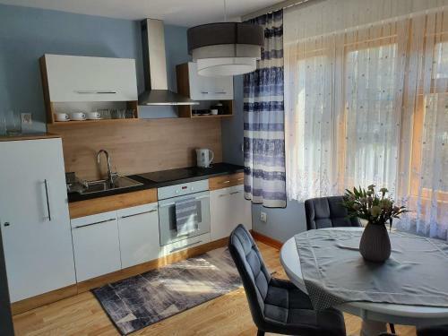 Villa Apartamenty U Basi