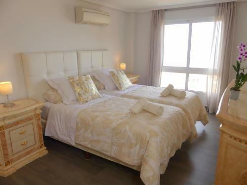 Duplex La Carihuela 1� Linea de Playa Apartamento Costa Del Sol