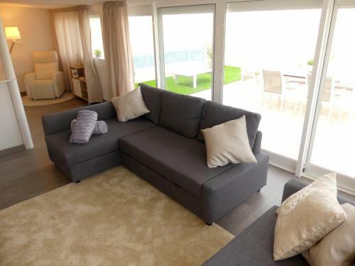 Duplex La Carihuela 1� Linea de Playa Apartamento Costa Del Sol