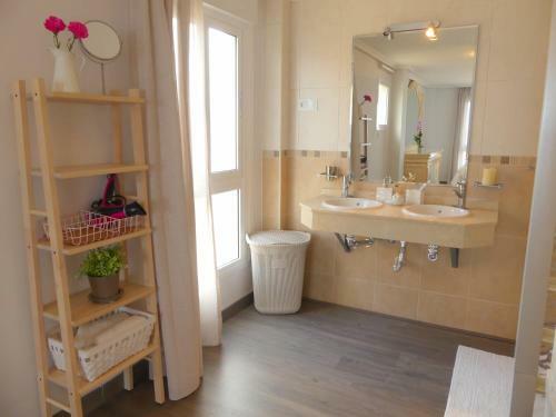 Duplex La Carihuela 1� Linea de Playa Apartamento Costa Del Sol