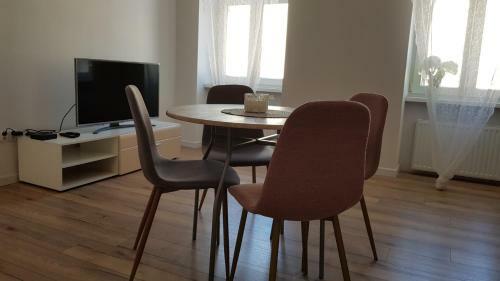 Avalon Apart 1