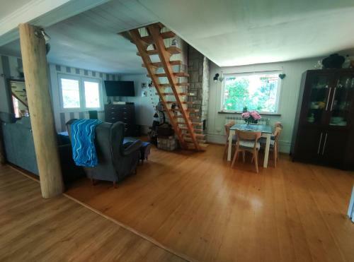 Lodge Dom Na G�rce W Lesie Bieszczady