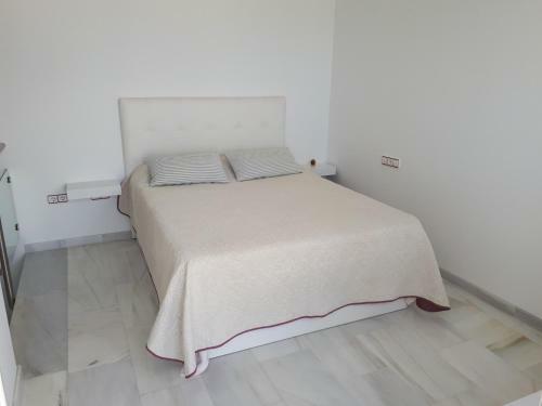 Apartamento Atico Duplex Con Vistas Al Mar. Dos Plazas de Garaje