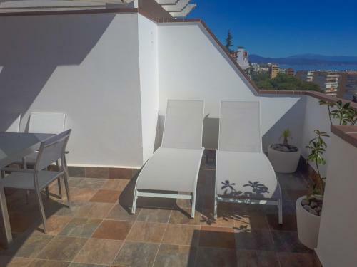 Apartamento Atico Duplex Con Vistas Al Mar. Dos Plazas de Garaje
