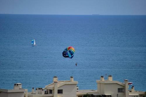 Apartamento Atico Duplex Con Vistas Al Mar. Dos Plazas de Garaje