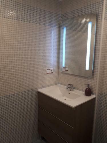Apartamento Atico Duplex Con Vistas Al Mar. Dos Plazas de Garaje