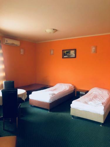 Hotel Pokoje Go?cinne Atmosfera