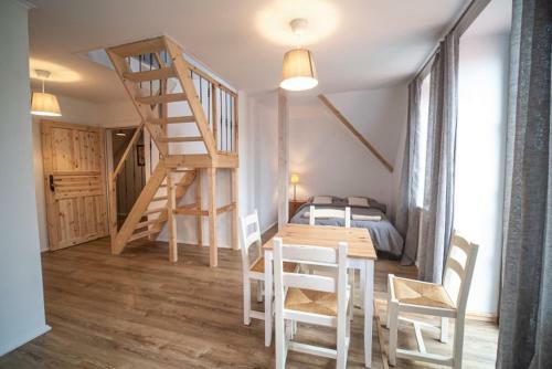 Hostal Pod Lipami