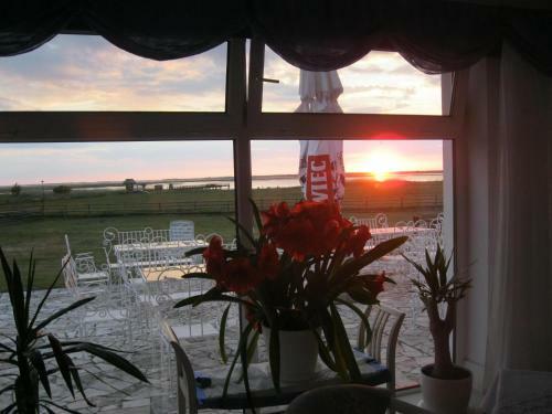 Bed & Breakfast Rezydencja Nad Jeziorem ?ebsko
