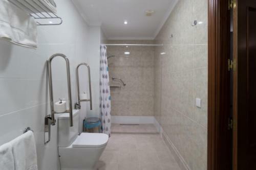 Apartamentos Leonor Y Caracas