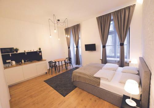 Piotrkowska Studio Apartments