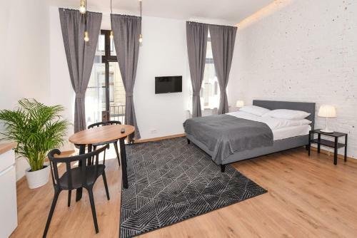 Piotrkowska Studio Apartments