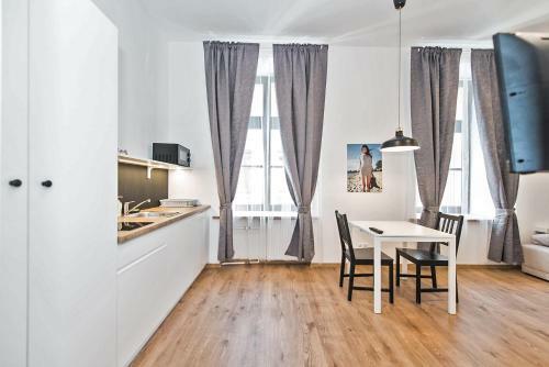 Piotrkowska Studio Apartments