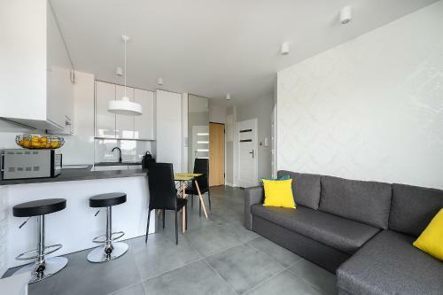 Expo Home Apartment By Pinpoint