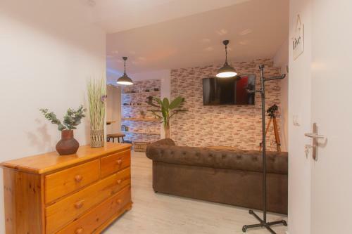 Vintage Movie The Luxury Apartment