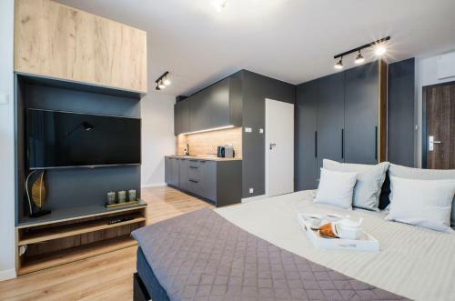 Apartament Jarz?binowy Z Ogr�dkiem