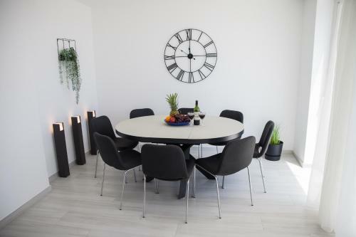 Apartamento Spacious 200 Sq.m. Penthouse With Sea View Terraces