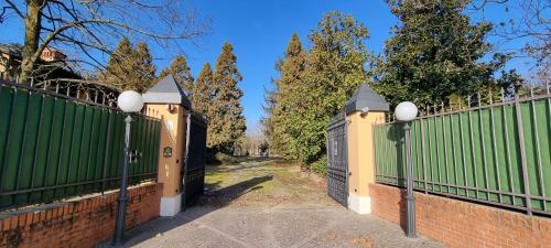 Farolfi Apartments Villa Galliera