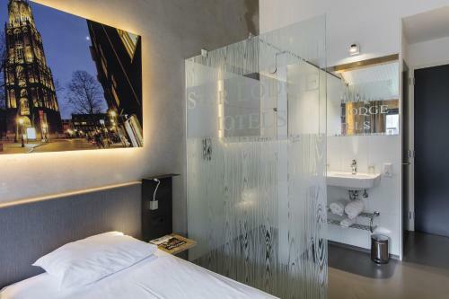 Star Lodge Hotels