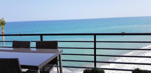 Apartamento Santa Clara Cornisa
