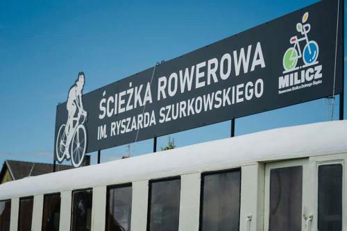 Fio?kowe Apartamenty W Dolinie Baryczy de Lux