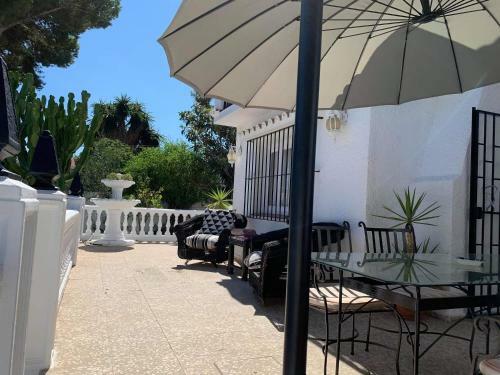 Villa Casa Blanca